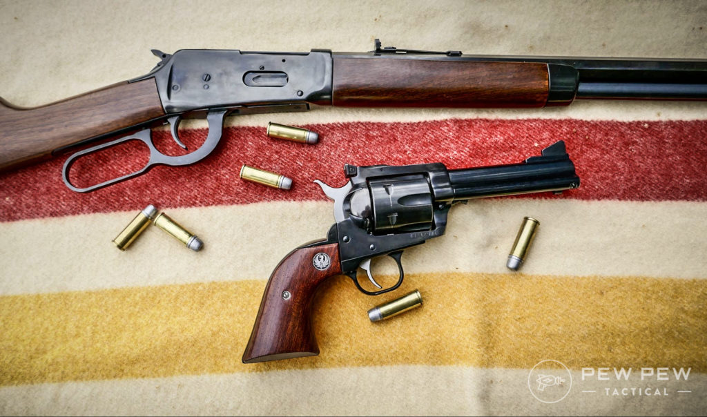 温彻斯特94 &鲁格架黑鹰45柯尔特——原始手枪口径卡宾枪