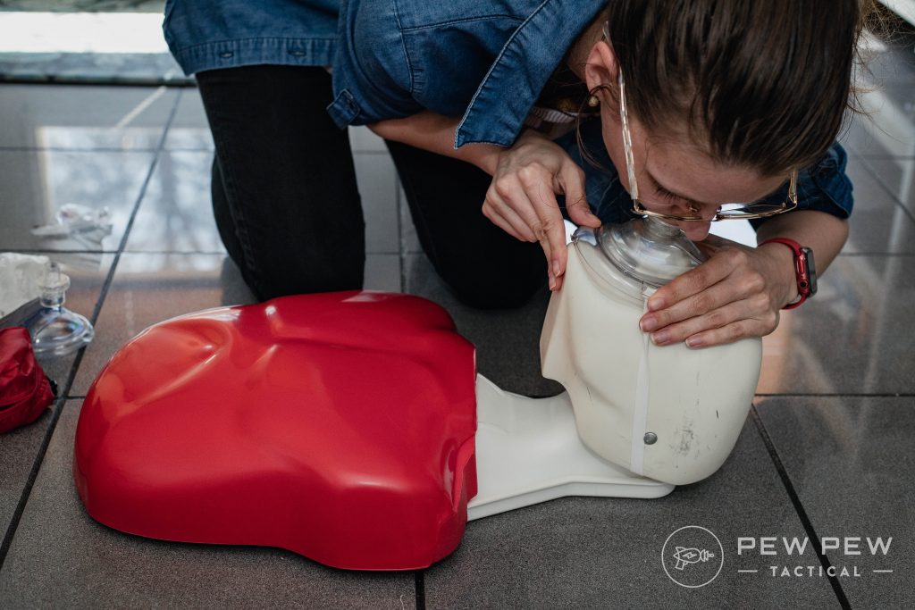 CPR面罩呼吸